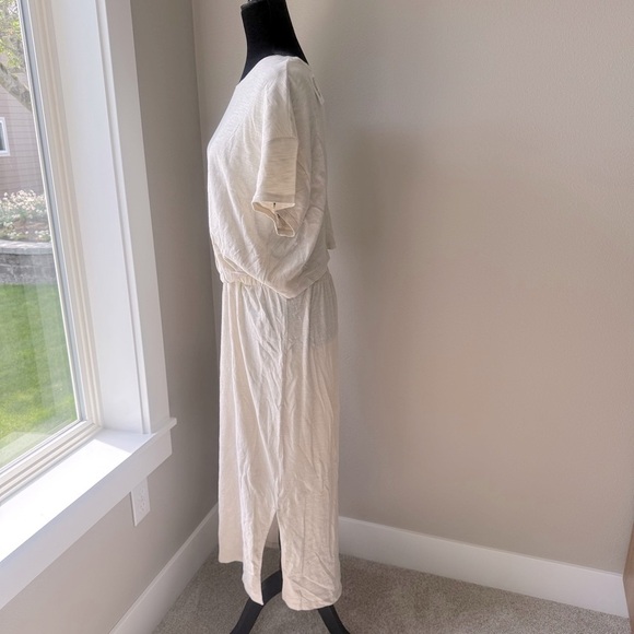 NWT Old Navy lightweight cotton short sleeve dress with back opening. - Picture 4 of 11